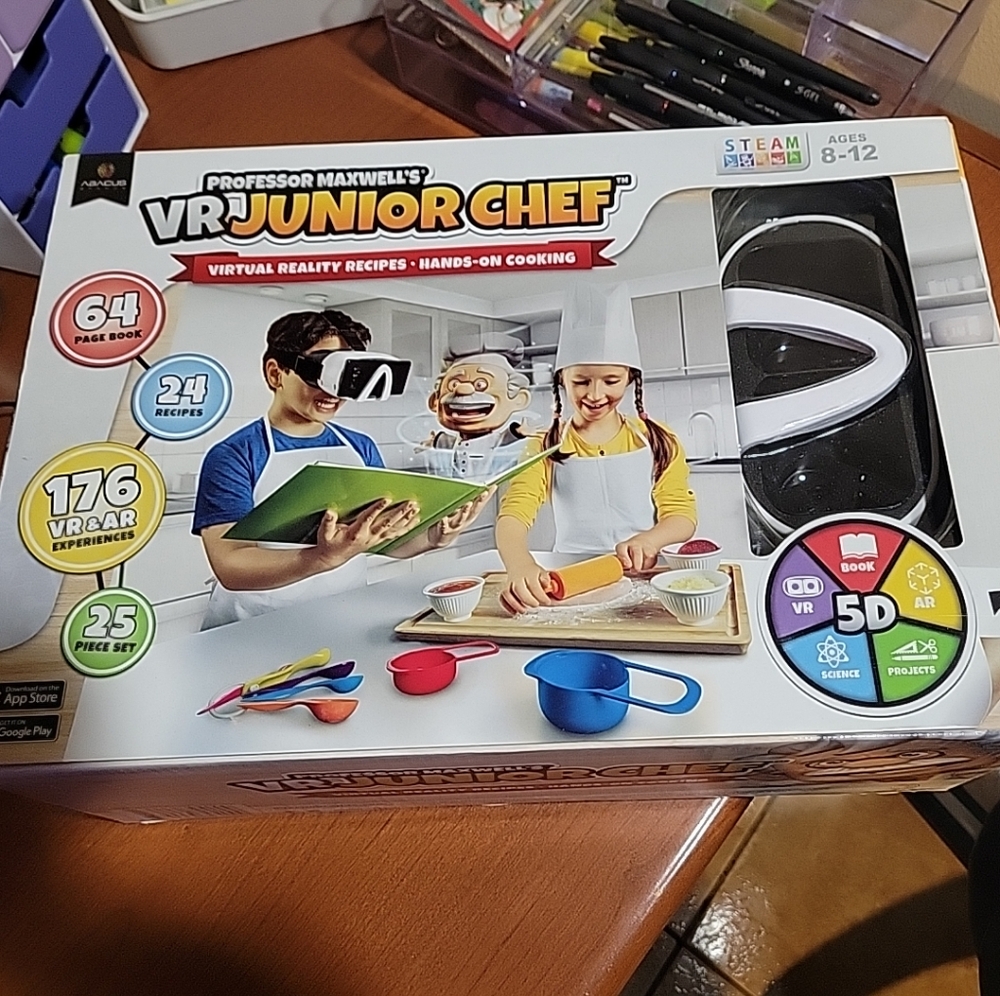 VR Junior Chef Set - Black and White
